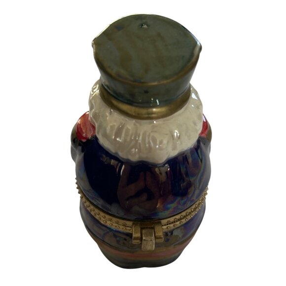 Porcelain Nutcracker-Themed Music Box With Dancing Couples Scene - Picture 2 of 7